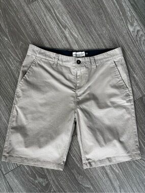 Hudson & Barrow Men's Beige Chino Shorts